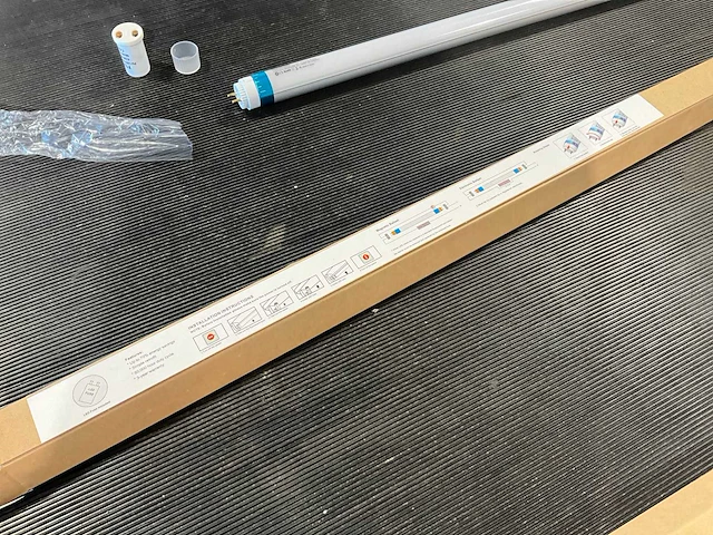 Set nieuwe led buizen t8 60 cm 11w (90x) - afbeelding 5 van  6