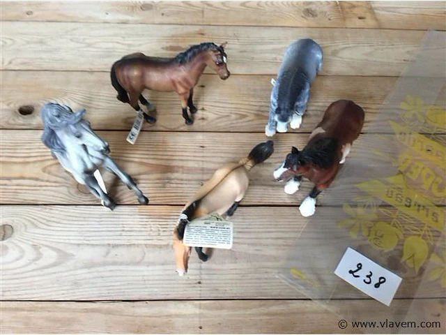 Set paarden - afbeelding 1 van  2