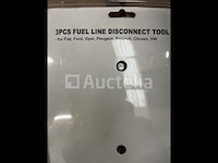 Set tangen voor benzineleiding - afbeelding 2 van  2