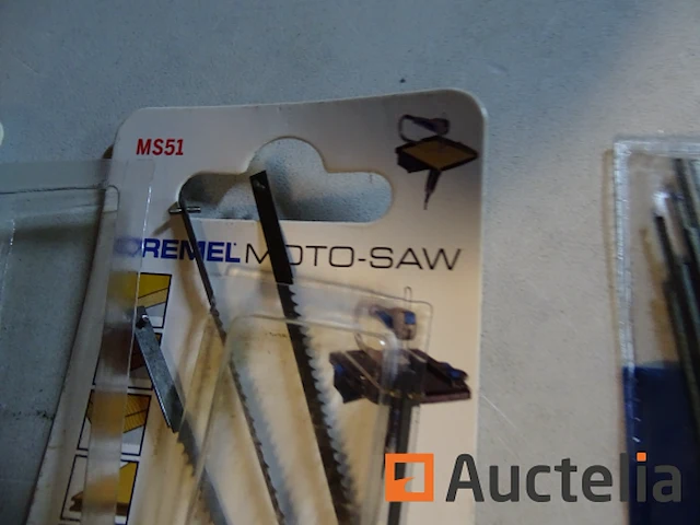Set van 10 metalen basismessen bosch t18a, t18b, t18g, diversen - afbeelding 6 van  10
