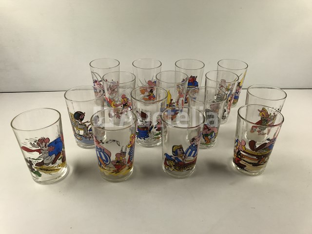 Set van 15 asterix brillen - afbeelding 1 van  4