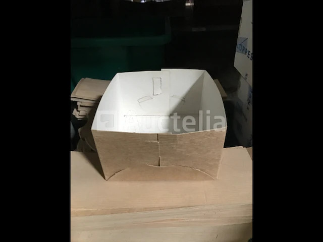 Set van 150 kartonnen bakjes - afbeelding 1 van  5