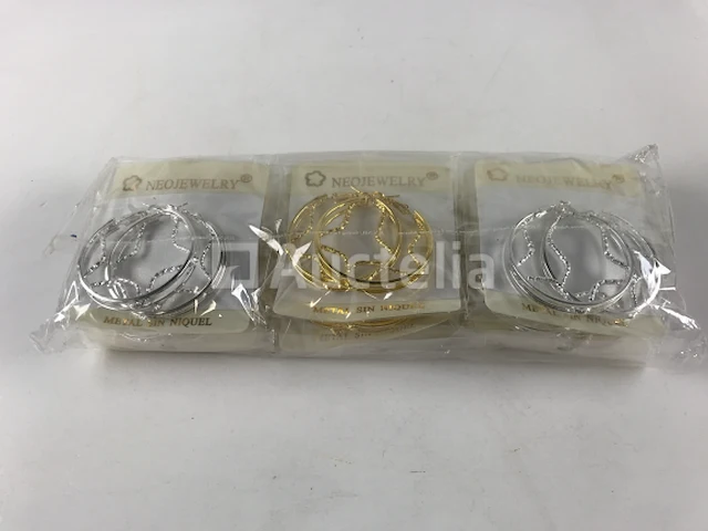 Set van 192 paar oorbellen - afbeelding 1 van  4