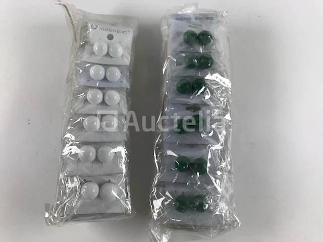 Set van 192 paar oorbellen - afbeelding 1 van  4