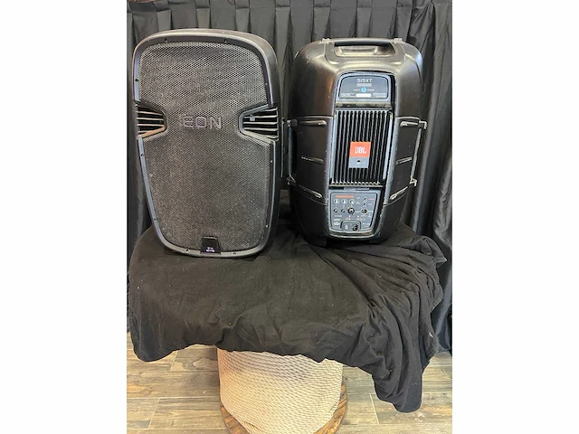 Set van 2 jbl eon 515 xt luidsprekers - afbeelding 2 van  2