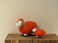 Set van 2 wolschapen h30cm & h17cm orange - afbeelding 2 van  2