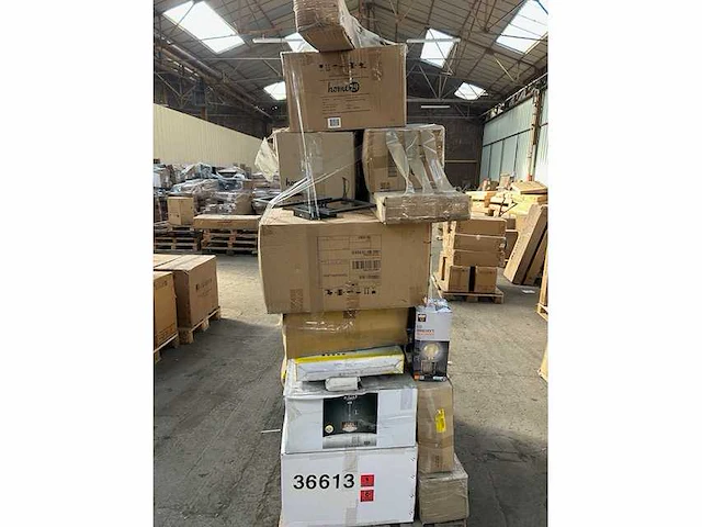 Set van 30 nieuwe verlichtingsarmaturen - afbeelding 1 van  4