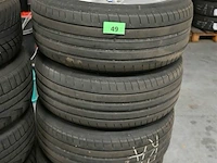 Set van 4 autobanden met velgen - afbeelding 1 van  5