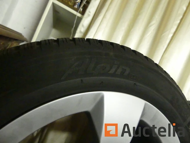 Set van 4 banden winter op aluminium velgen - afbeelding 7 van  11