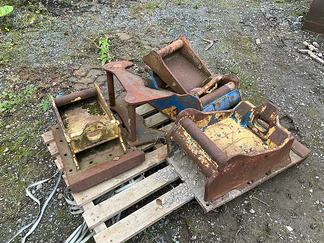 Set van 5 bevestigingsmiddelen (5x) - afbeelding 1 van  8