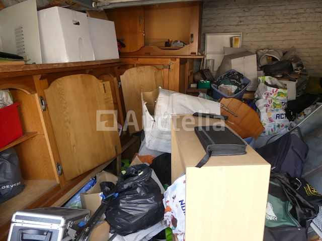 Set van diverse items - afbeelding 1 van  30