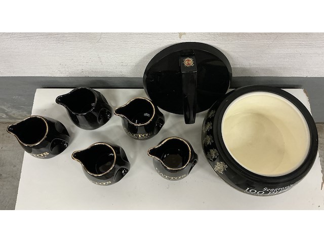 Set van seagram's 100 pipers de luxe scotch whisky - afbeelding 3 van  4