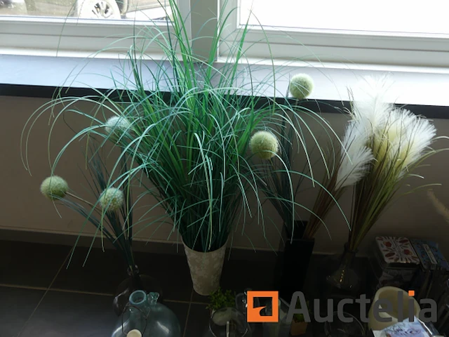 Set van showroom decoratie items - afbeelding 8 van  9
