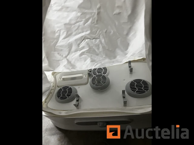 Set van verschillende items - afbeelding 8 van  10