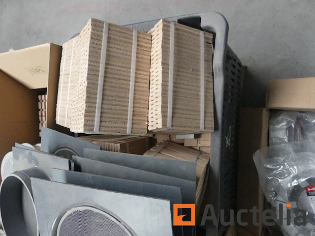 Set van verschillende materiaal - afbeelding 3 van  11