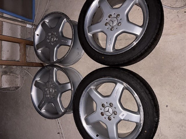 Set wielen amg - afbeelding 1 van  6