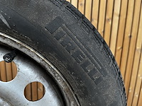 Set winterbanden op velg pirelli - afbeelding 3 van  5