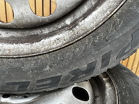 Set winterbanden op velg pirelli - afbeelding 4 van  5
