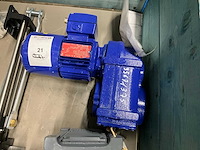 Sew + bauer 0,37 + 2x 0,75 +0,55 kw electro motor met reductie (5x) - afbeelding 1 van  14