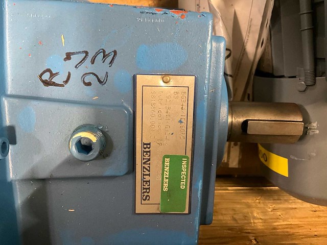 Sew + bauer+ benzler s42 dt80 electro motor met reductie (8x) - afbeelding 3 van  13