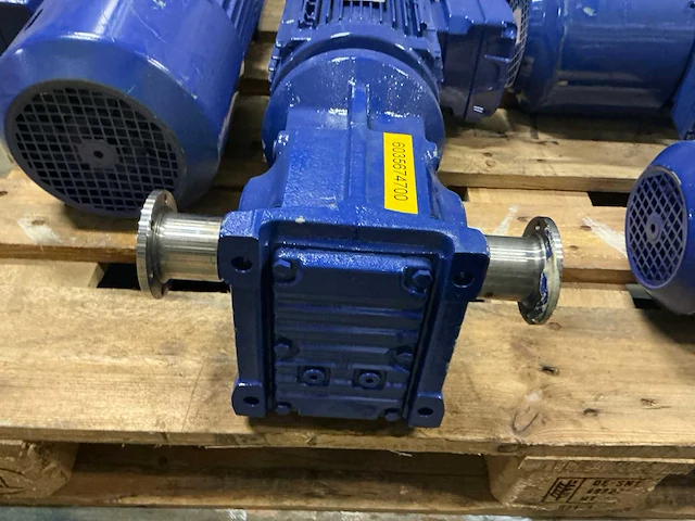 Sew-eurodrive diverse elektromotoren (2x) - afbeelding 4 van  8