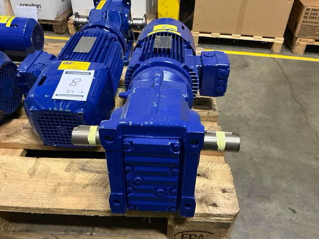 Sew-eurodrive diverse elektromotoren (2x) - afbeelding 6 van  8