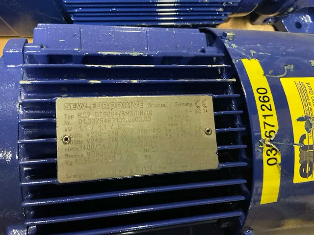 Sew-eurodrive diverse elektromotoren (2x) - afbeelding 8 van  8