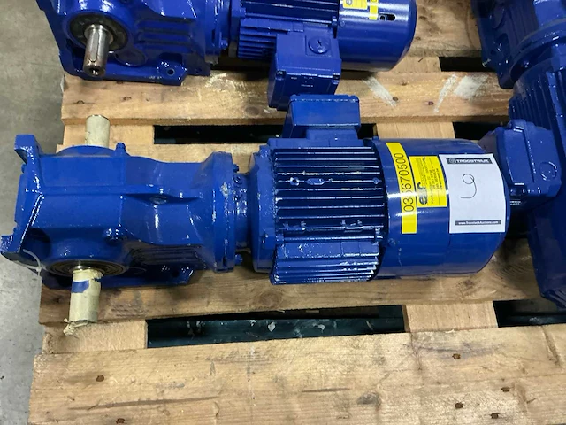 Sew-eurodrive elektromotor - afbeelding 1 van  4