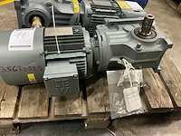 Sew-eurodrive k47 elektromotor - afbeelding 2 van  4