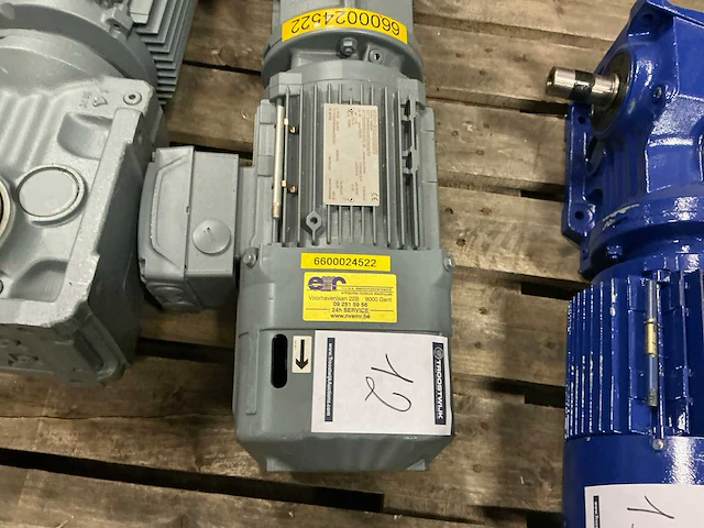Sew-eurodrive k57 elektromotor - afbeelding 3 van  5
