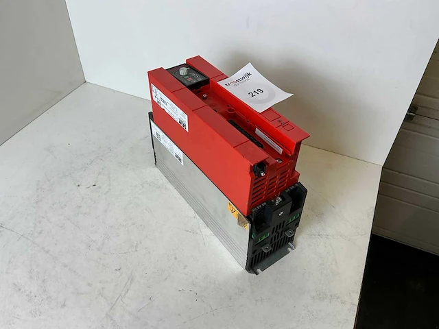 Sew eurodrive mdx60a0074-5a3-4-00/mc07b0075-5a3-4-00 frequentieregelaar - afbeelding 1 van  7
