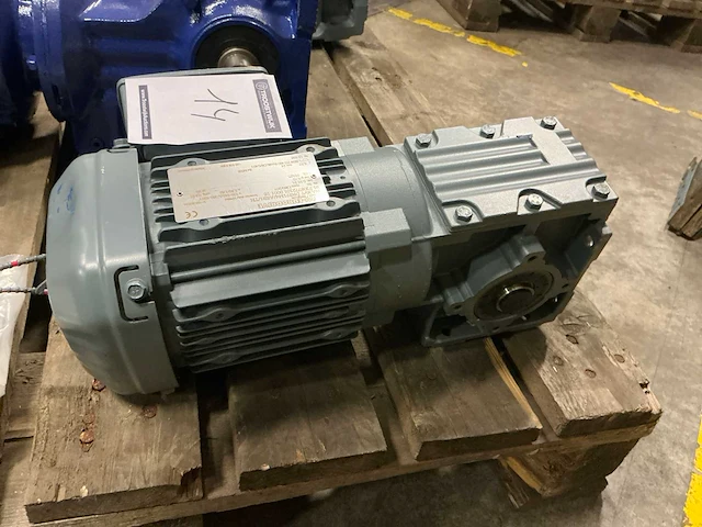 Sew-eurodrive wa30/t elektromotor - afbeelding 2 van  4