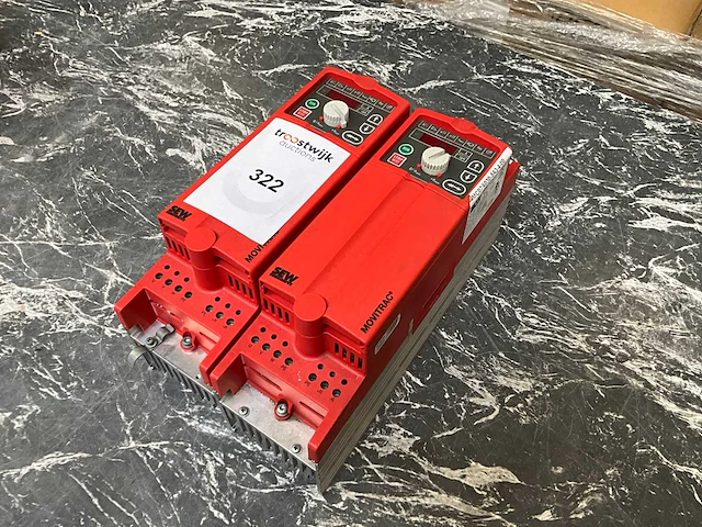 Sew mc07a030 frequentieregelaar (2x) - afbeelding 1 van  7