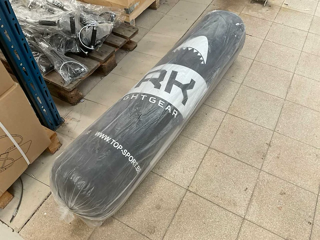 Shark 150cm bokszak (6x) - afbeelding 2 van  2