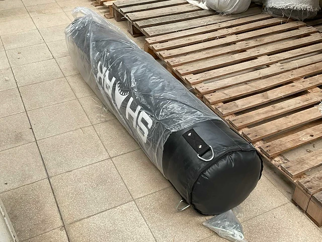 Shark 180cm cone bokszak (5x) - afbeelding 2 van  2
