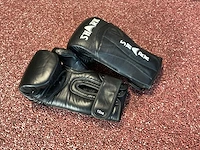 Shark new style paar lederen bokshandschoenen (10x) - afbeelding 1 van  2