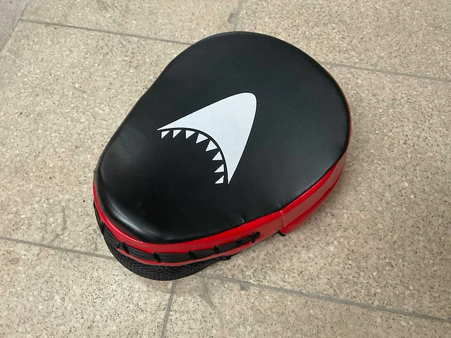 Shark stoot- en trapkussen (60x) - afbeelding 1 van  2