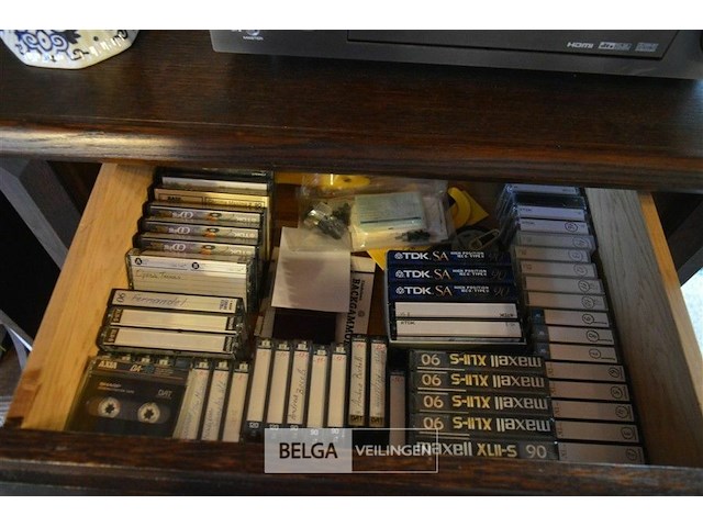 Sharp digital audio tape deck optomica + inhoud lade - afbeelding 2 van  4