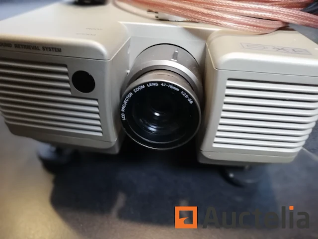 Sharp lcd xv-z1e overheadprojector - afbeelding 1 van  2