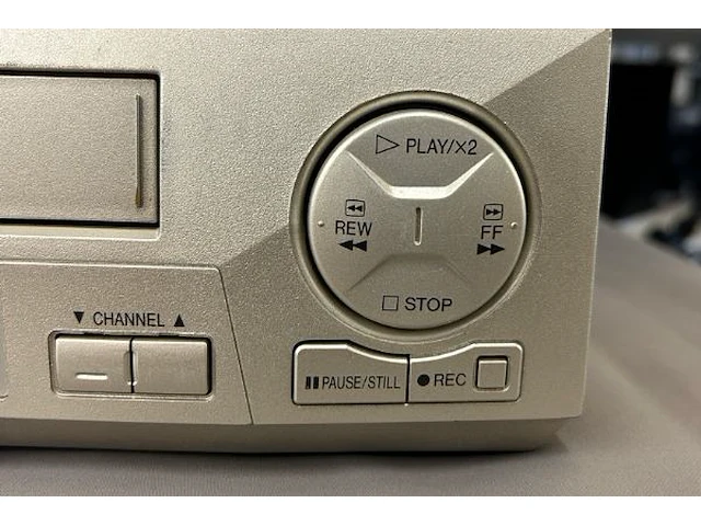 Sharp video recorder - afbeelding 2 van  7