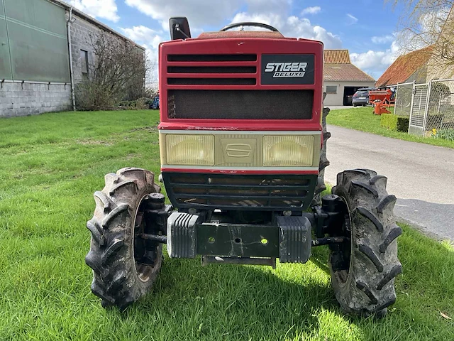 Shibaura d195f minitractor - afbeelding 12 van  19