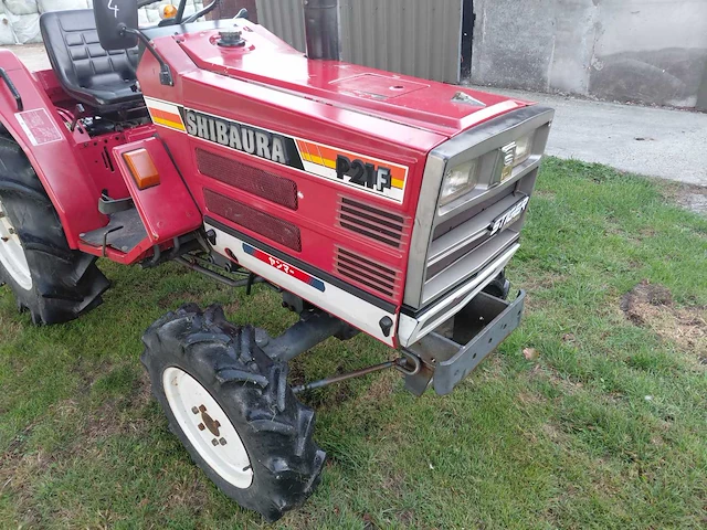 Shibaura p21f vierwielaangedreven minitractor - afbeelding 7 van  14