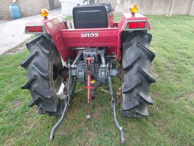 Shibaura p21f vierwielaangedreven minitractor - afbeelding 9 van  14