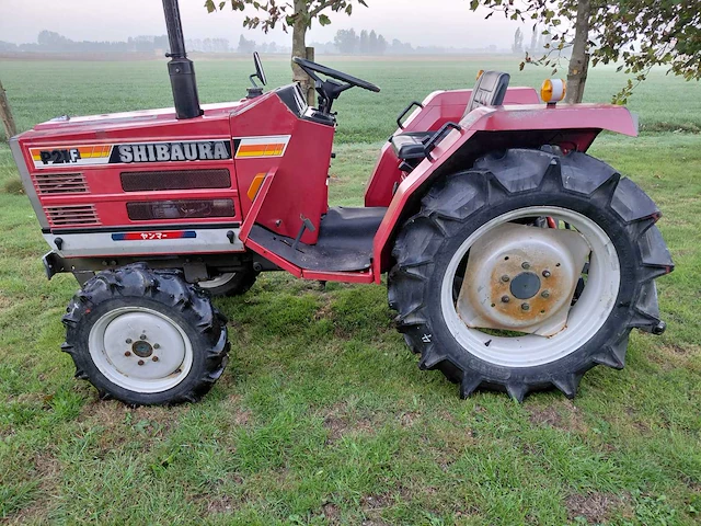 Shibaura p21f vierwielaangedreven minitractor - afbeelding 10 van  14