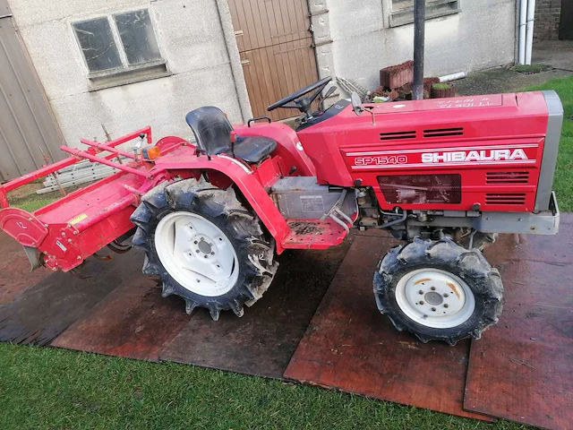 Shibaura sp1540 vierwielaangedreven minitractor met grondfrees - afbeelding 6 van  12