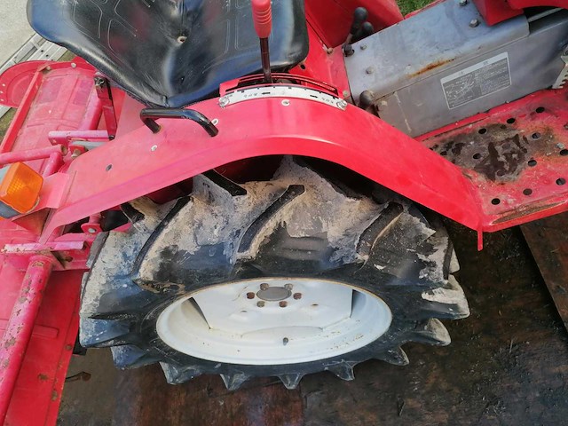 Shibaura sp1540 vierwielaangedreven minitractor met grondfrees - afbeelding 2 van  12