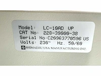 Shimadzu lc-10ad vp met dgu-14a - afbeelding 3 van  4