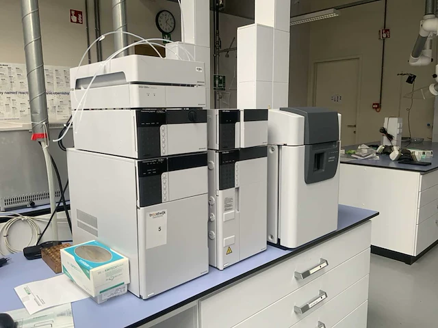 Shimadzu nexera xr chromatografie/ pomp - afbeelding 3 van  10