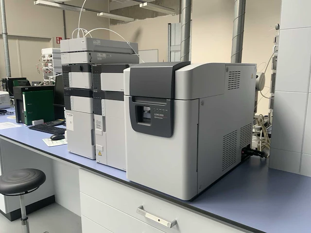 Shimadzu nexera xr chromatografie/ pomp - afbeelding 4 van  10