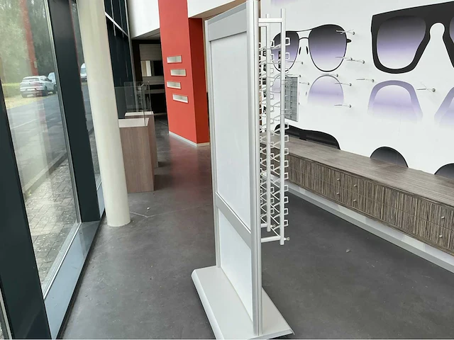 Shop concept brillenkast - afbeelding 3 van  3